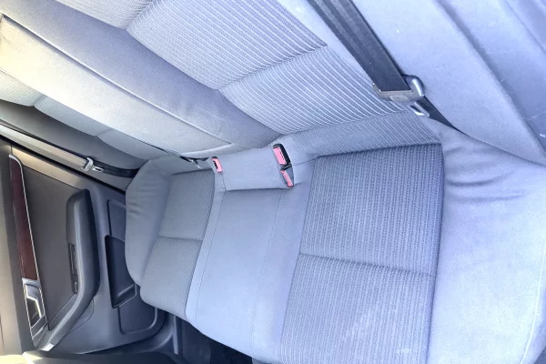 Makina ne shitje ne Durres, Audi, 2006 Diesel,Kambio Automatik Pagesa 4,500  Euro.
