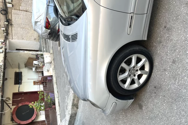 Makina ne shitje ne Tirane, Mercedes-Benz, 2006 Diesel,Kambio Automatik Pagesa 260,000  Leke.