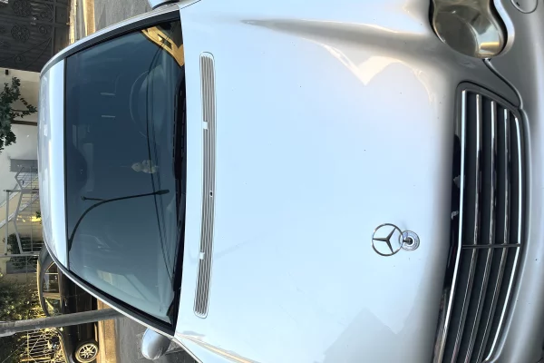 Makina ne shitje ne Tirane, Mercedes-Benz, 2006 Diesel,Kambio Automatik Pagesa 260,000  Leke.