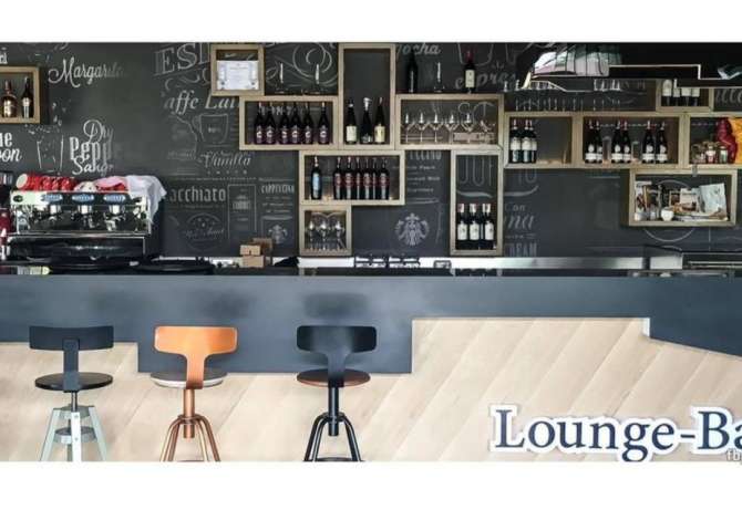 Offerte di lavoro a Tirana, Profession Banakier/e , , Pagamento Trattabile.