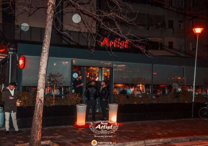 Njoftime Pune per Shisha girl/Banakier/Barist/Kamarier/Hostes ne Tirane