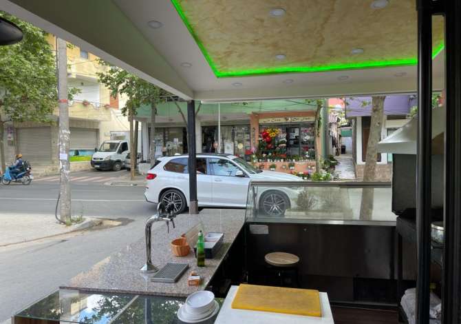 Business Property for Rent 2+1 in Tirana - 1,000 Euro