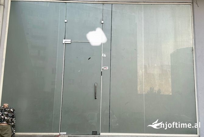 Business Property in Sale 1+1 in Tirana - 126,000 Euro