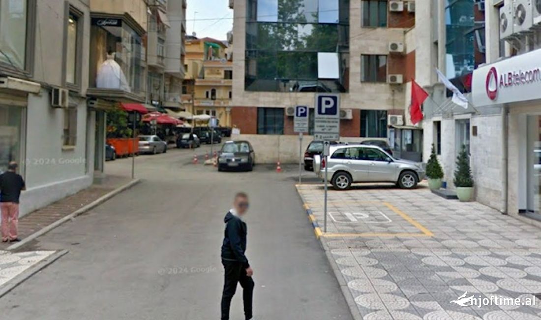 Shitet Ambjent Biznesi te Myslym Shyri