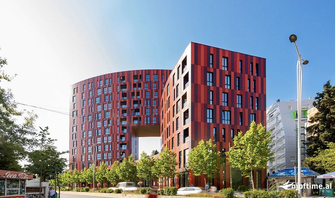 Shtepi ne shitje Apartament ne Tirane, 2+1, Mobilimi Bosh, pa mobiluar, Pagesa 550,000  Euro.