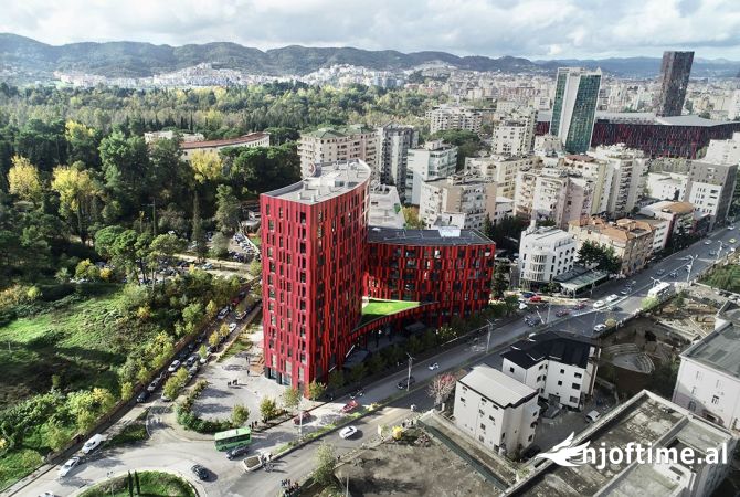 Shtepi ne shitje Apartament ne Tirane, 2+1, Mobilimi Bosh, pa mobiluar, Pagesa 550,000  Euro.