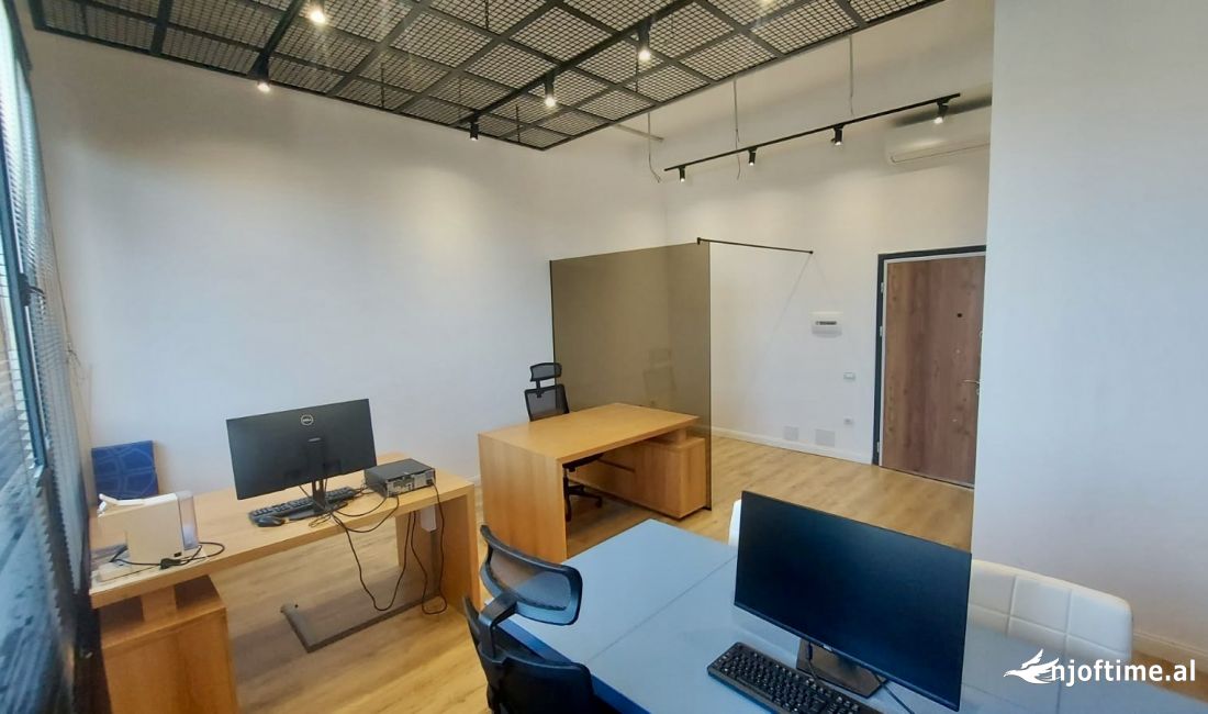 Shitet Ambjent Biznesi te Spitalet