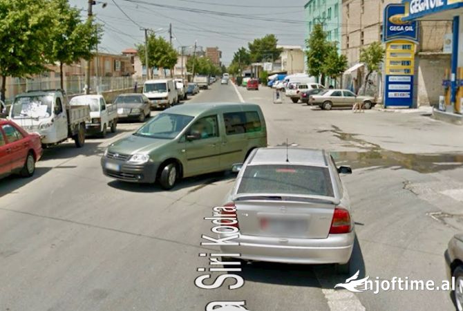 Ambiente Commerciale in Vendita 1+1 a Tirana - 390,000 Euro