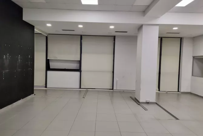 Business Property for Rent 3+1 in Tirana - 1,400 Euro