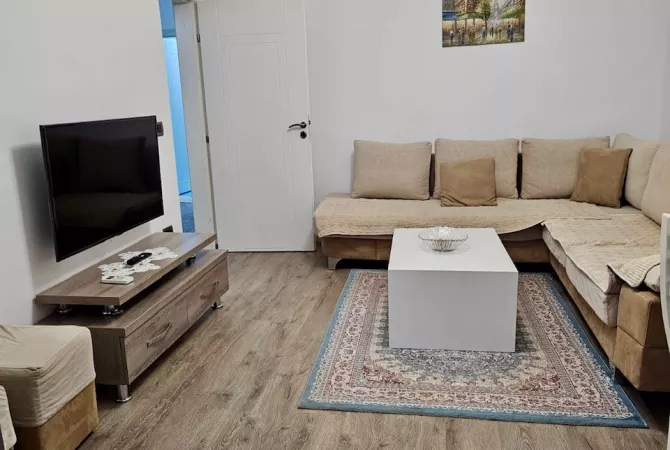 Shtepi ne shitje Apartament ne Tirane, 2+1, Mobilimi E mobiluar, Pagesa 140,000  Euro.