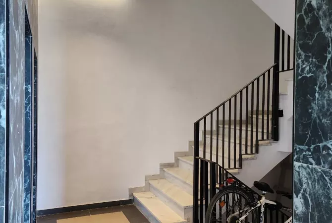 Shitet Apartament 3+1+2 te Rr, Jordan Misja