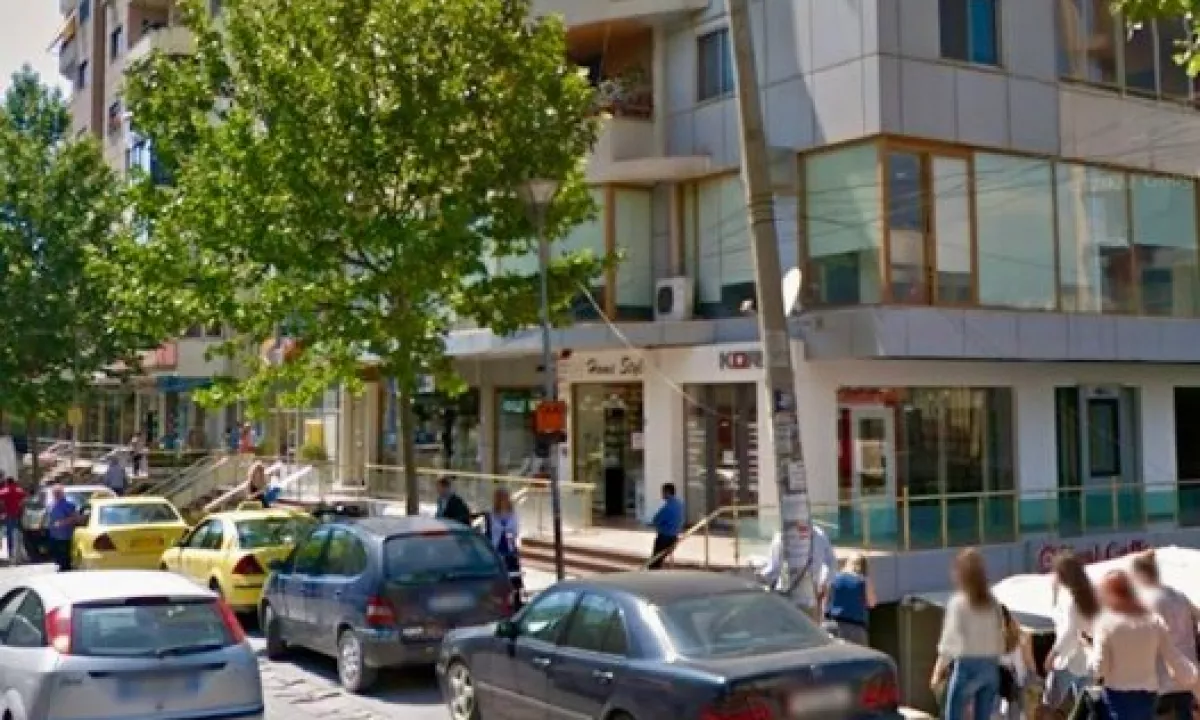 Ambjent me Qera TE Treni