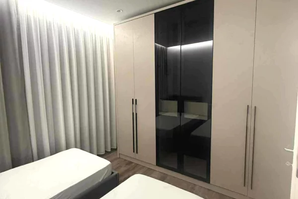 Shtepi me qera Apartament ne Tirane, 2+1, Mobilimi E mobiluar, Pagesa 750  Euro.