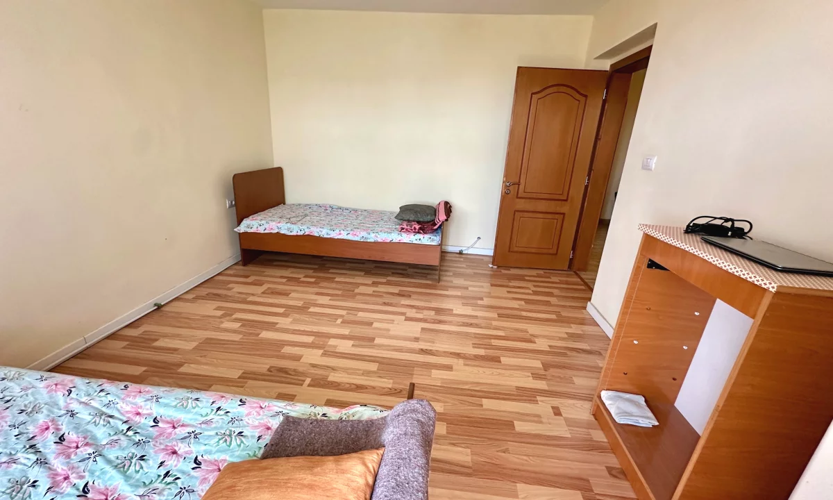 Appartamento in vendita a Tirana 2+1, Arredato