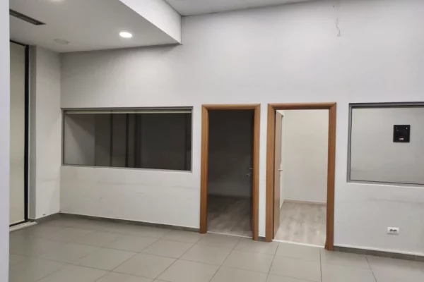 Business Property in Sale 1+1 in Tirana - 324,000 Euro