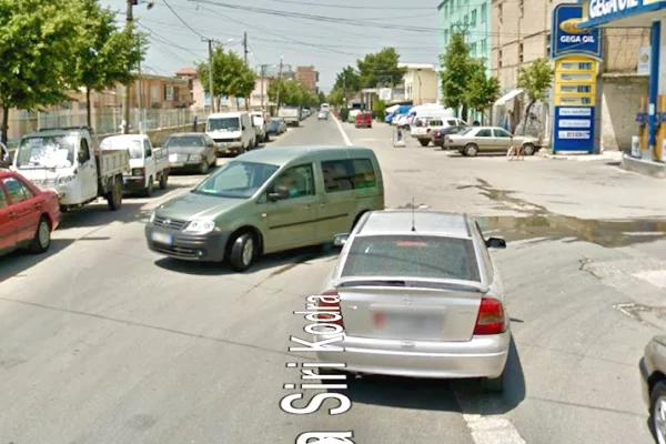 Shitet Dyqan te Rr, Siri Kodra