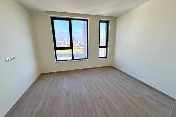 Apartment for sale in Tirana 3+1, Emty