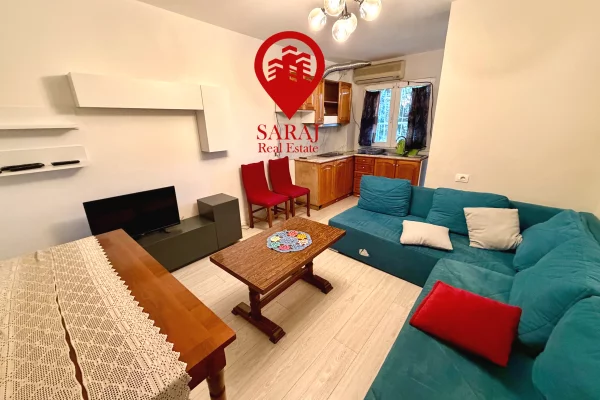 Shtepi ne shitje Apartament ne Tirane, 1+1, Mobilimi E mobiluar, Pagesa 75,000  Euro.