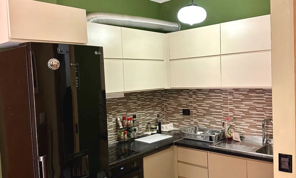 Shtepi ne shitje Apartament ne Tirane, 2+1, Mobilimi E mobiluar, Pagesa 165,000  Euro.