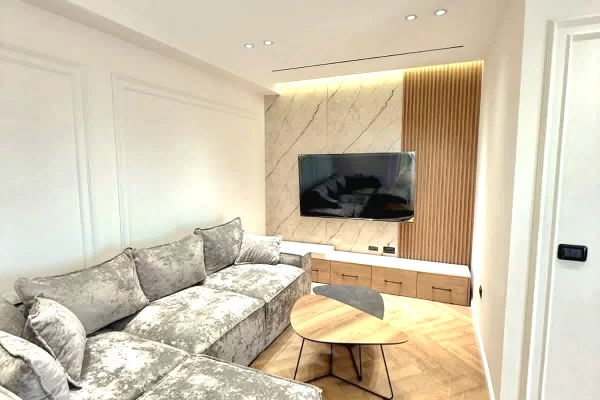 Shtepi ne shitje 2+1 ne Tirane - 250,000 Euro