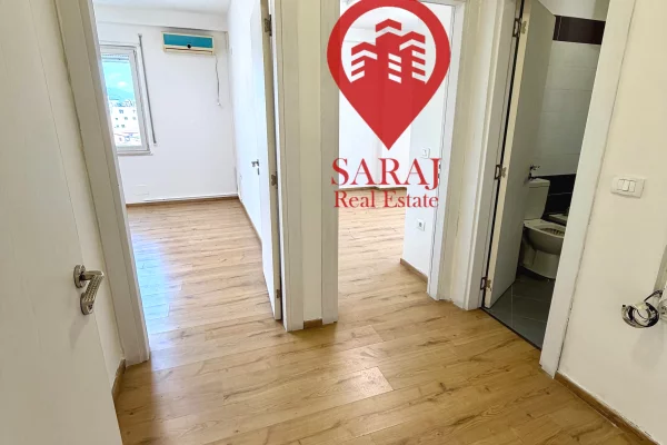 Shtepi ne shitje Apartament ne Tirane, 2+1, Mobilimi Bosh, pa mobiluar, Pagesa 290,000  Euro.