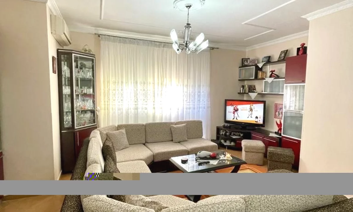 Shtepi me qera Apartament ne Tirane, 2+1, Mobilimi E mobiluar, Pagesa 60,000  Leke.