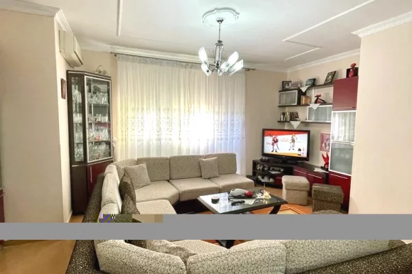 Shtepi me qera 2+1 ne Tirane - 60,000 Leke