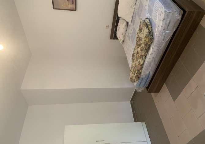 Shtepi me qera 2+1 ne Tirane - 30,000 Leke