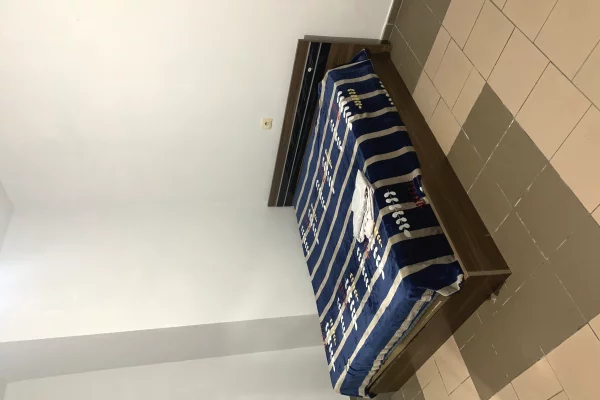 Shtepi me qera Shtepi Private ne Tirane, 2+1, Mobilimi Pjeserisht e mobiluar, Pagesa 30,000  Leke.