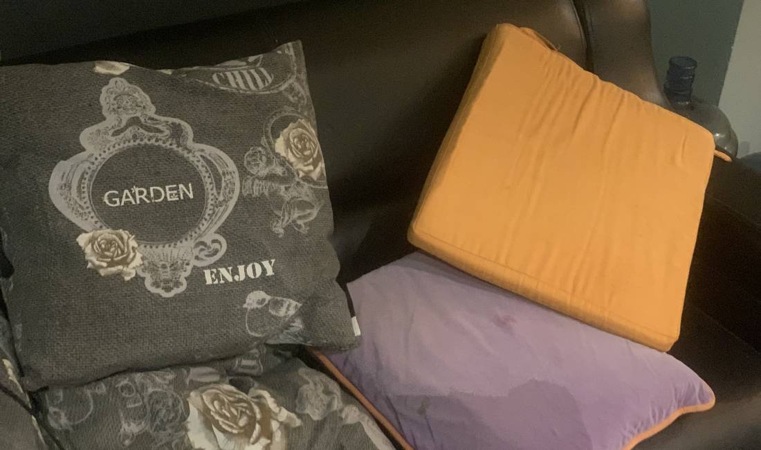 Jasteke dhe cilte per karrige lokalesh