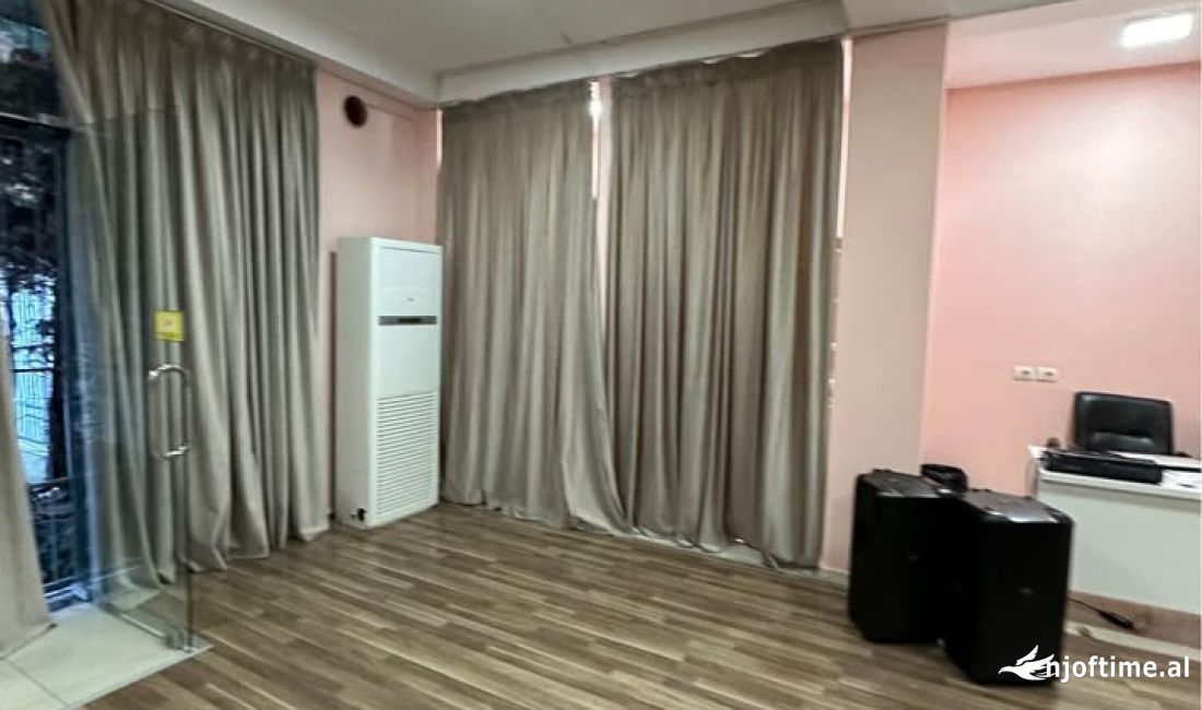 ✨ SHITET AMBIENT BIZNESI ,ne Myslym Shyr**-80 m2