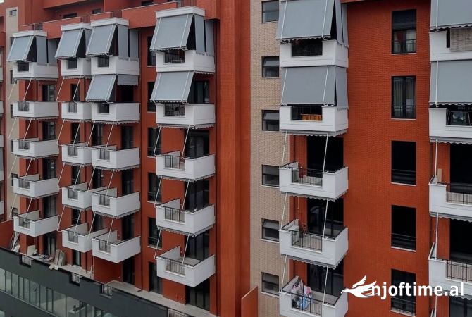 ⚡Shitet Dyqan 67m2 -tek Kompleksi  Delijorgji-Rruga e Kavajes-*/