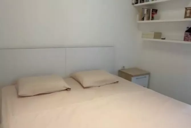 Shtepi ne shitje Apartament ne Tirane, 1+1, Mobilimi E mobiluar, Pagesa 83,000  Euro.