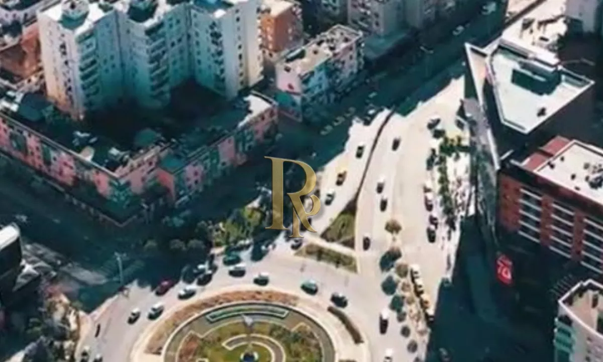 Shtepi ne shitje Apartament ne Tirane, 1+1, Mobilimi E mobiluar, Pagesa 160,000  Euro.