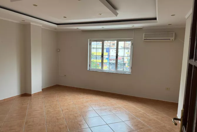 Business Property for Rent 3+1 in Tirana - 1,700 Euro