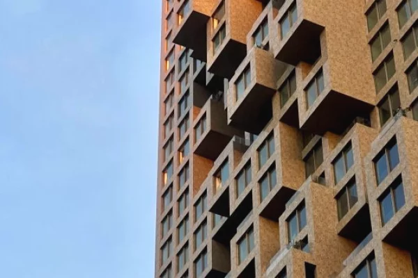 • Jepet Zyre me Qira te Downtown One Tirana!