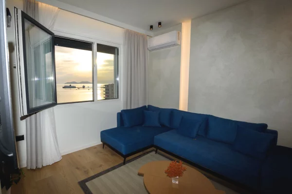 Shtepi ne shitje Apartament ne Vlore, 2+1, Mobilimi E mobiluar, Pagesa 310,000  Euro.