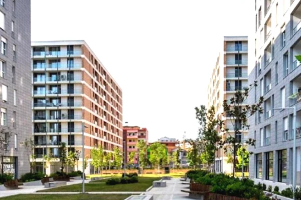 Shtepi ne shitje Apartament ne Tirane, 1+1, Mobilimi Bosh, pa mobiluar, Pagesa 112,700  Euro.