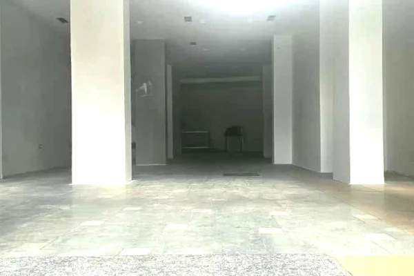 Business Property for Rent 1+1 in Tirana - 1,500 Euro