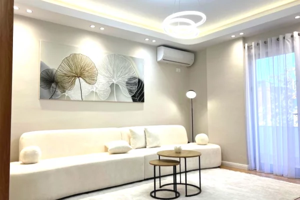 Shitet: Apartament 2+1+2 📍 Astir (Pranë Bar Artisti)