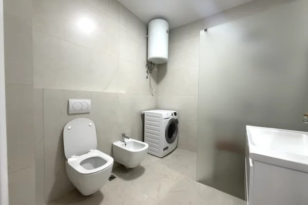 Shtepi me qera Apartament ne Tirane, 2+1, Mobilimi E mobiluar, Pagesa 800  Euro.