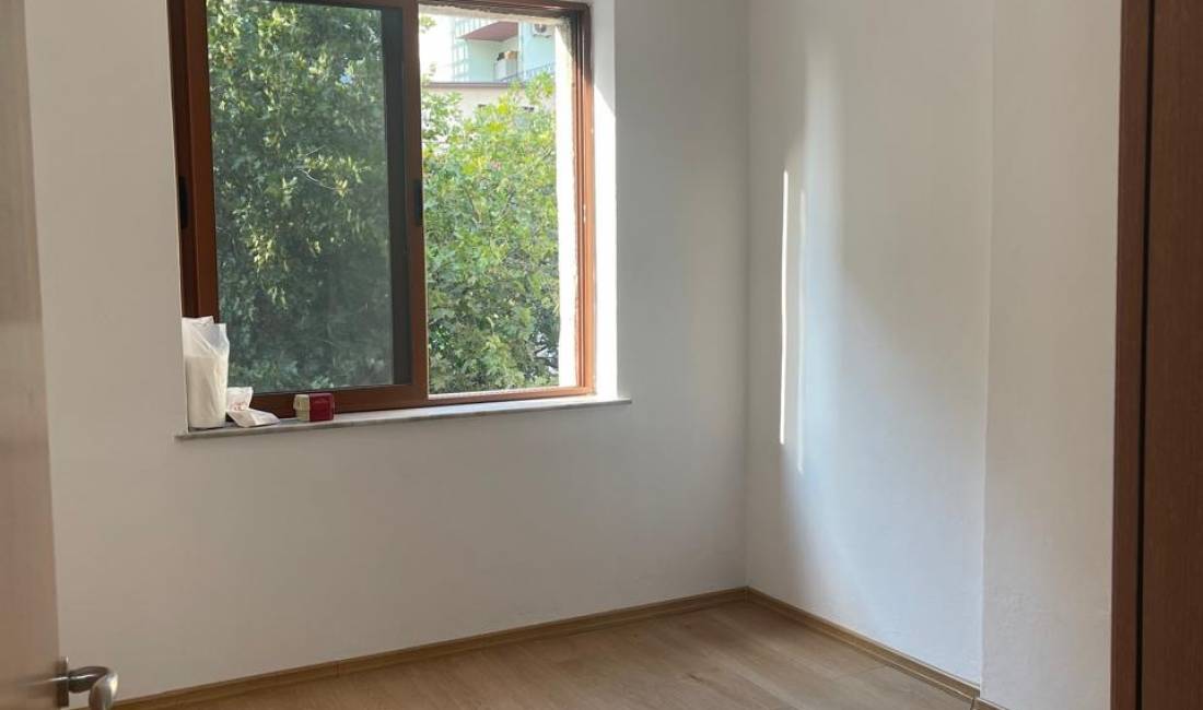 Jepet me qera apartament 2+1 per zyra te sheshi Willson