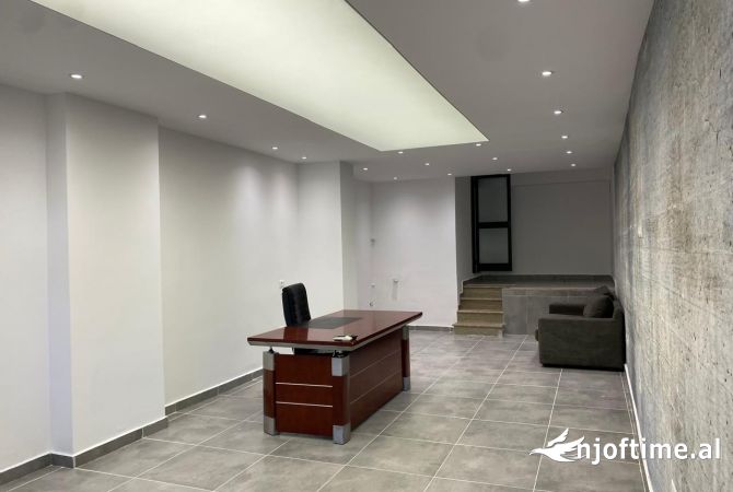 Jepet me qera ambient biznesi, Rr. E Bogdaneve