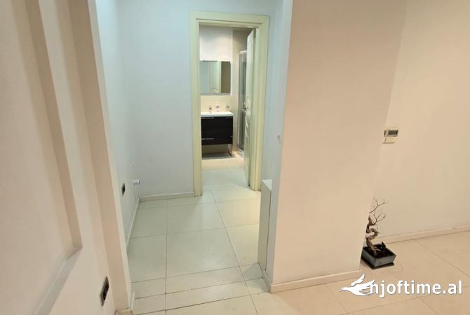 Business Property in Sale 3+1 in Tirana - 345,000 Euro