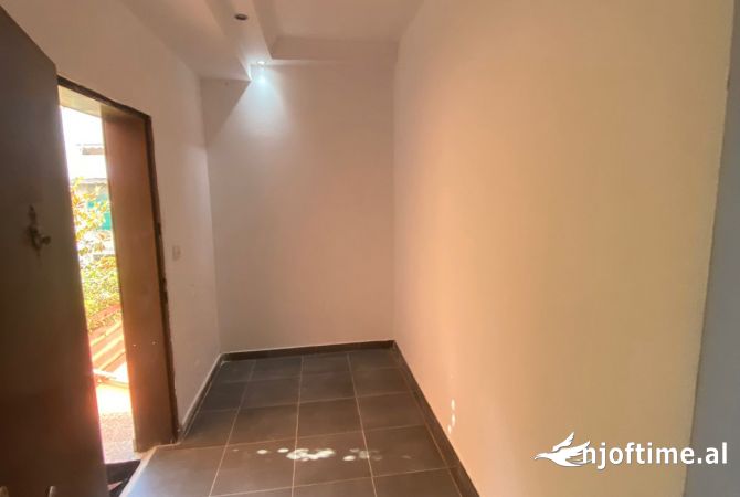 Japim me qira ambient per zyra te Drejtoria e Policise