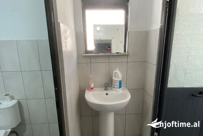 Japim me qira ambient per zyra te Drejtoria e Policise