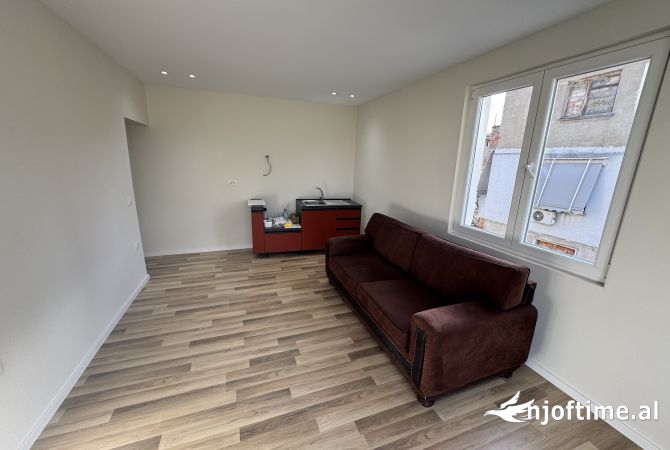 Shtepi ne shitje 2+1 ne Tirane - 15,000,000 Leke