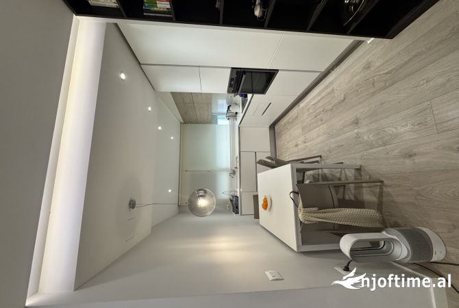 Appartamento in affitto a Tirana 2+1, Arredato