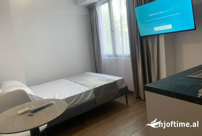 Shtepi ne shitje Apartament ne Tirane, Garsoniere, Mobilimi E mobiluar, Pagesa 330,000  Euro.