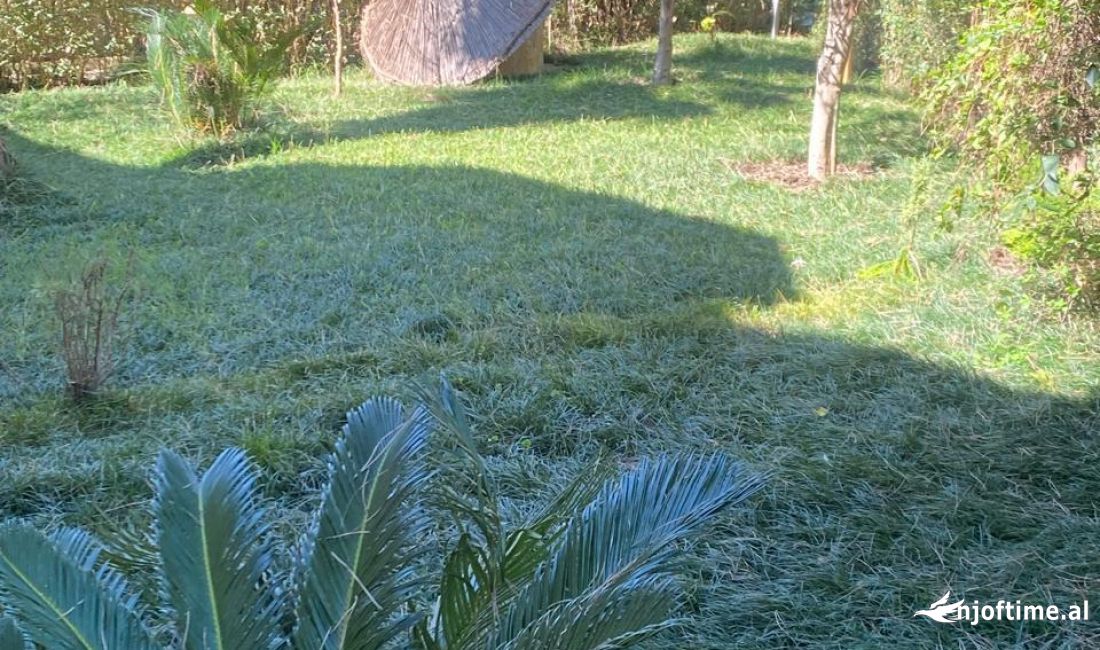 Shtepi ne shitje Apartament ne Durres, 2+1, Mobilimi E mobiluar, Pagesa 285,000  Euro.